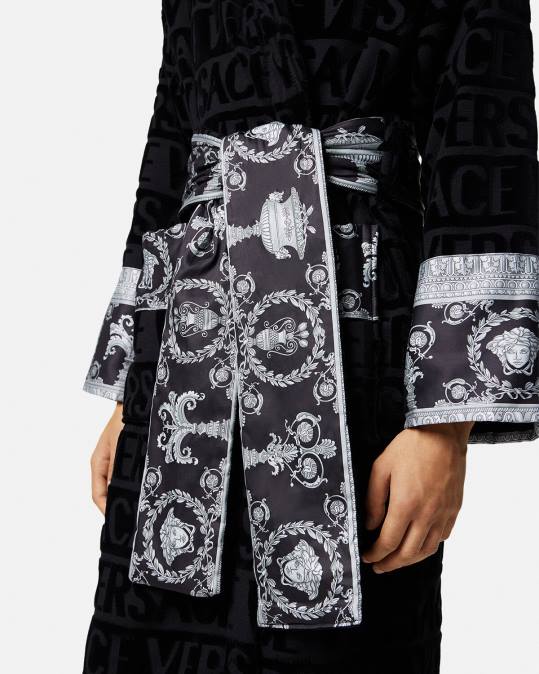 נשים Versace שָׁחוֹר חלוק רחצה בארוק תחתונים ובגדי חוף N8T21086
