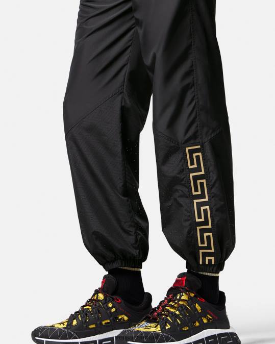 גברים Versace שָׁחוֹר מכנסי ספורט ספורט גרקה ניילון הַלבָּשָׁה N8T21453